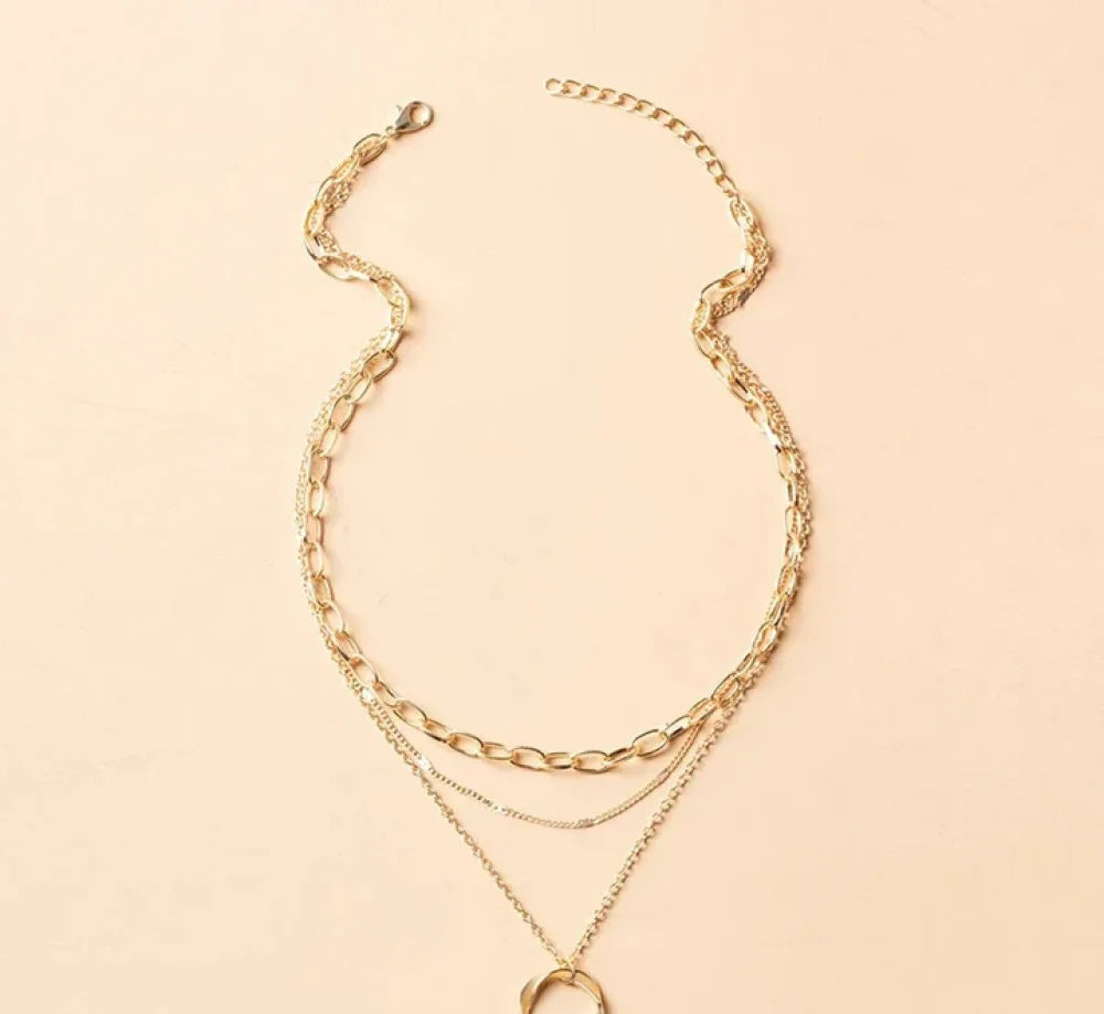 Vintage goldene mehrschichtige Ketten- und Anhängernhänger